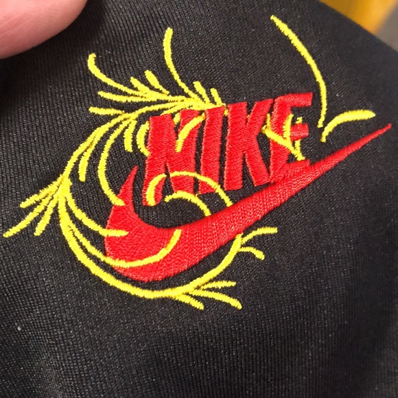 Nike Essential Floral Legging Size S - Picture 8 of 13